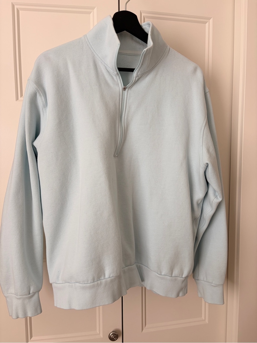 lululemon athletica Men's Pale Blue Half-Zip Sweater